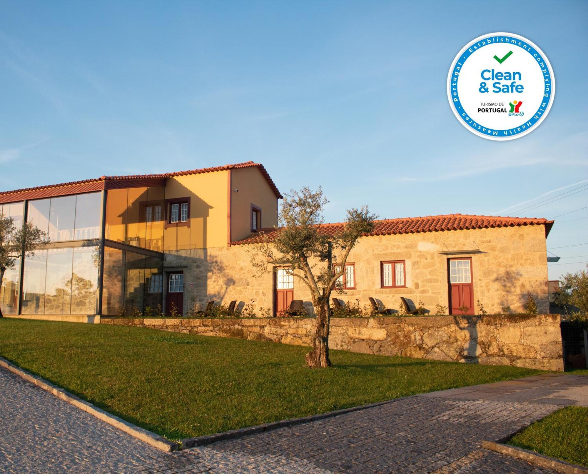Quinta Areias - Solar Da Pena Farm stay *